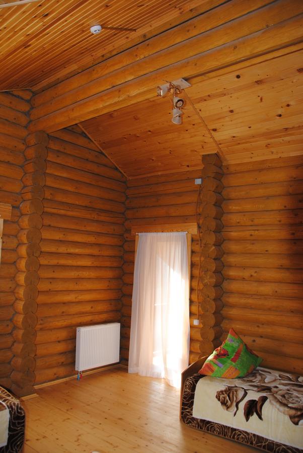 Крокус Мія Hotel Slavske Bagian luar foto